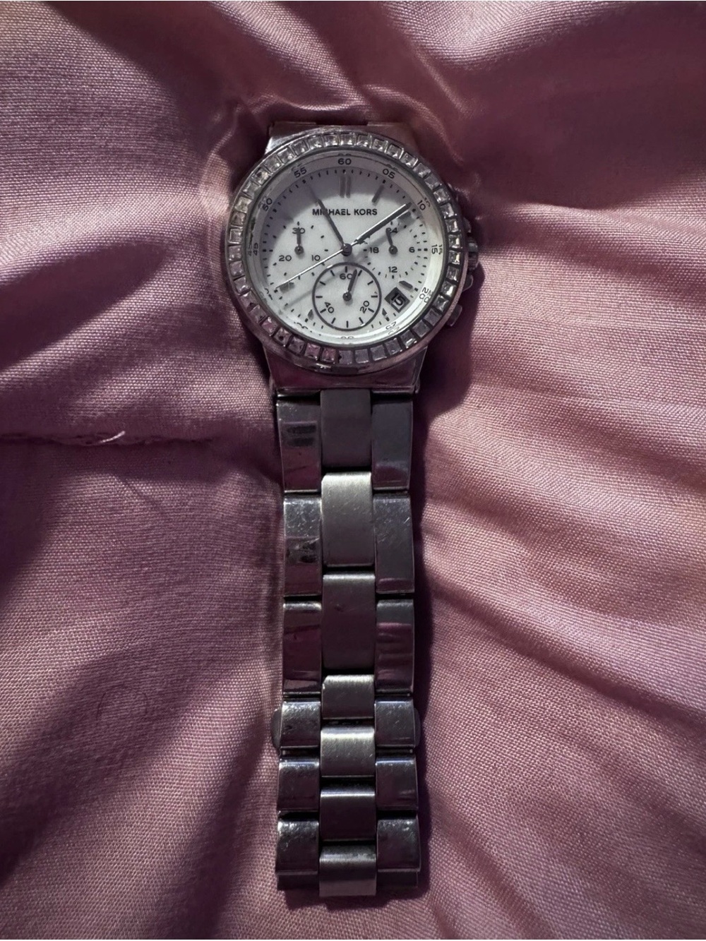 Michael Kors Dylan Silver and White Women's Chronograph Bracelet Watch